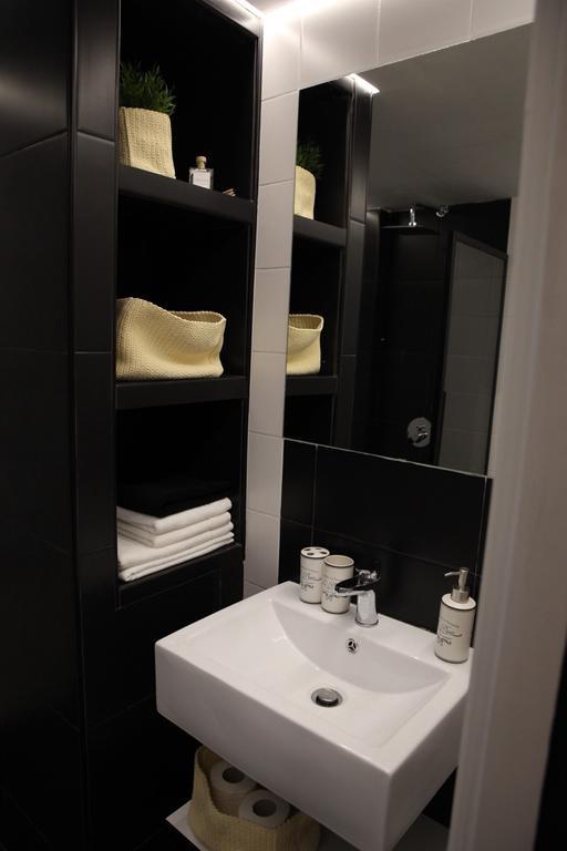 Super Stylish Apartments In Syntagma Square! أثينا المظهر الخارجي الصورة