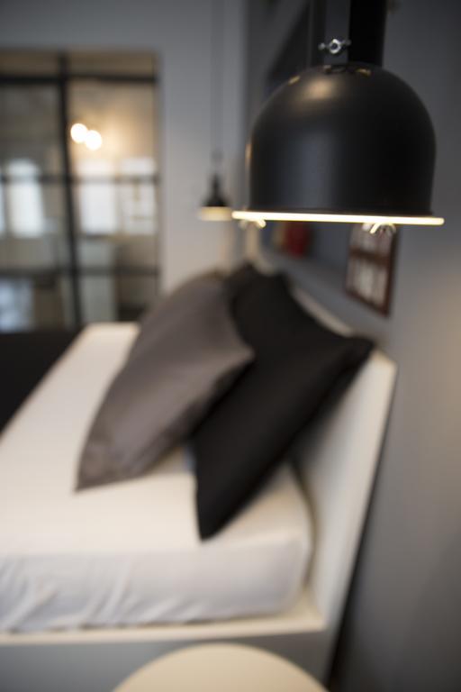 Super Stylish Apartments In Syntagma Square! أثينا المظهر الخارجي الصورة