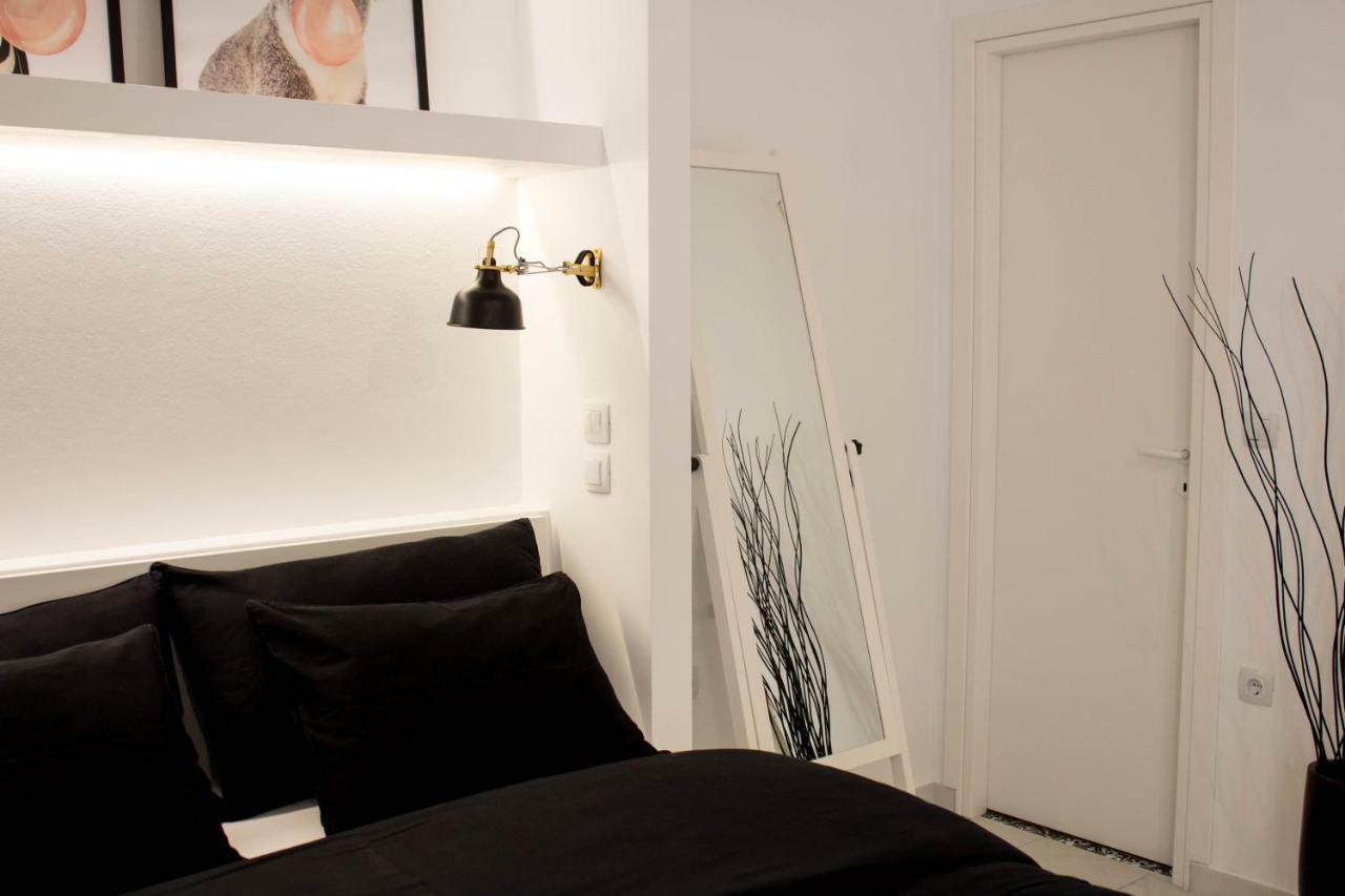 Super Stylish Apartments In Syntagma Square! أثينا المظهر الخارجي الصورة